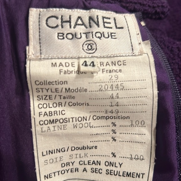 CHANEL Vintage 1990's Purple Skirt/Suit Set Wool & Silk 44EU - Picture 11 of 13